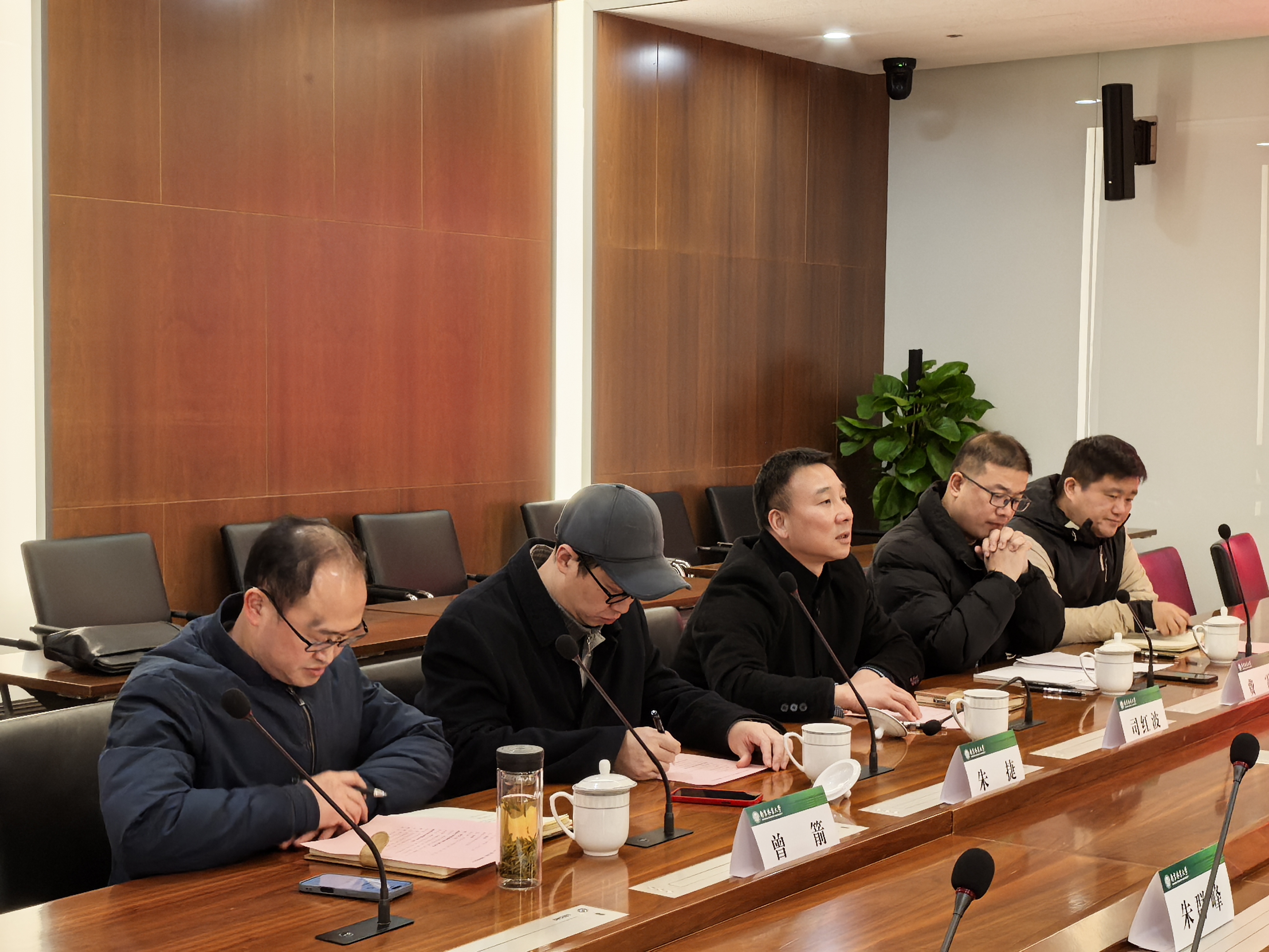 060360e391907e1241e4ea031b567f0a